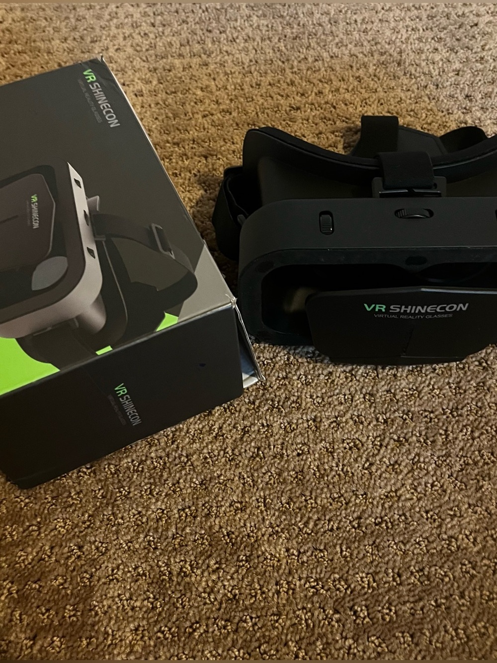 Black VR Headset - Portable Virtual Reality Glasses